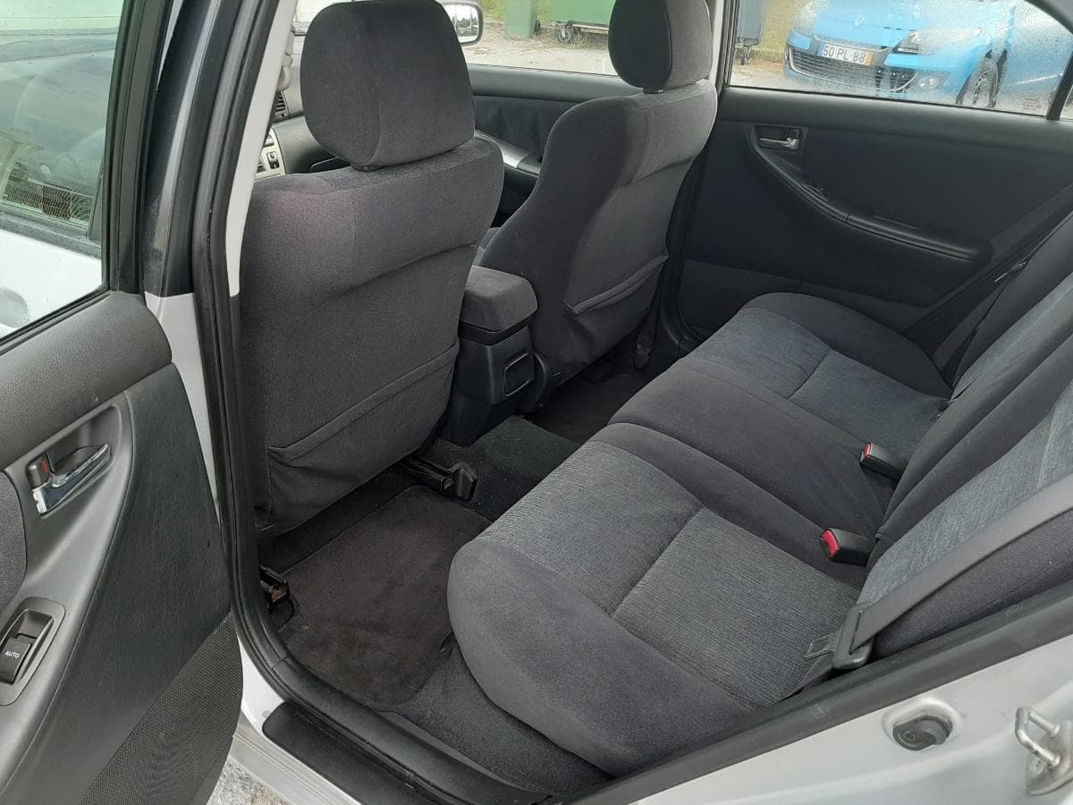 Toyota Corolla 1.4 VVT· Ano 2002 — imagen 13