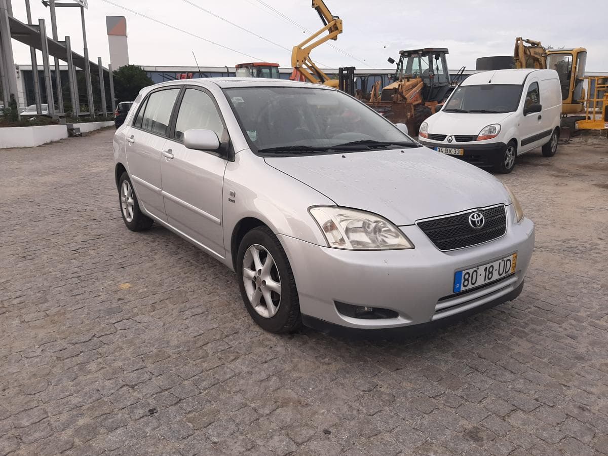 Toyota Corolla 1.4 VVT· Ano 2002 — imagen 1