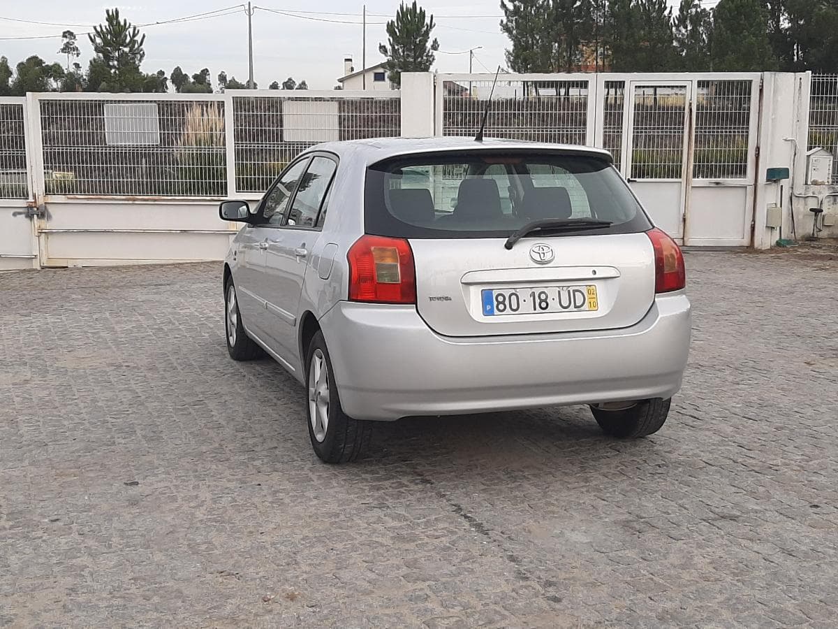 Toyota Corolla 1.4 VVT· Ano 2002 — imagen 6