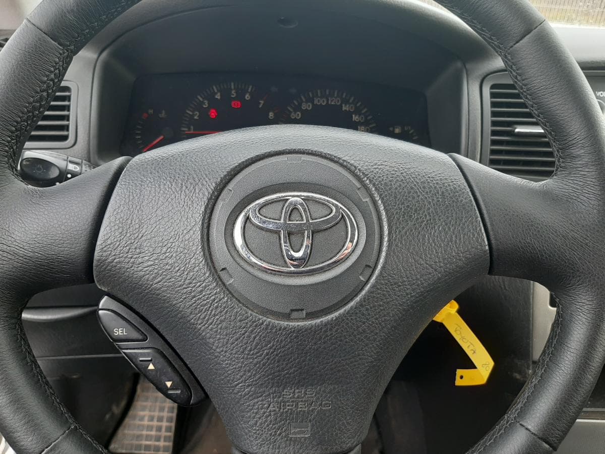 Toyota Corolla 1.4 VVT· Ano 2002 — imagen 19