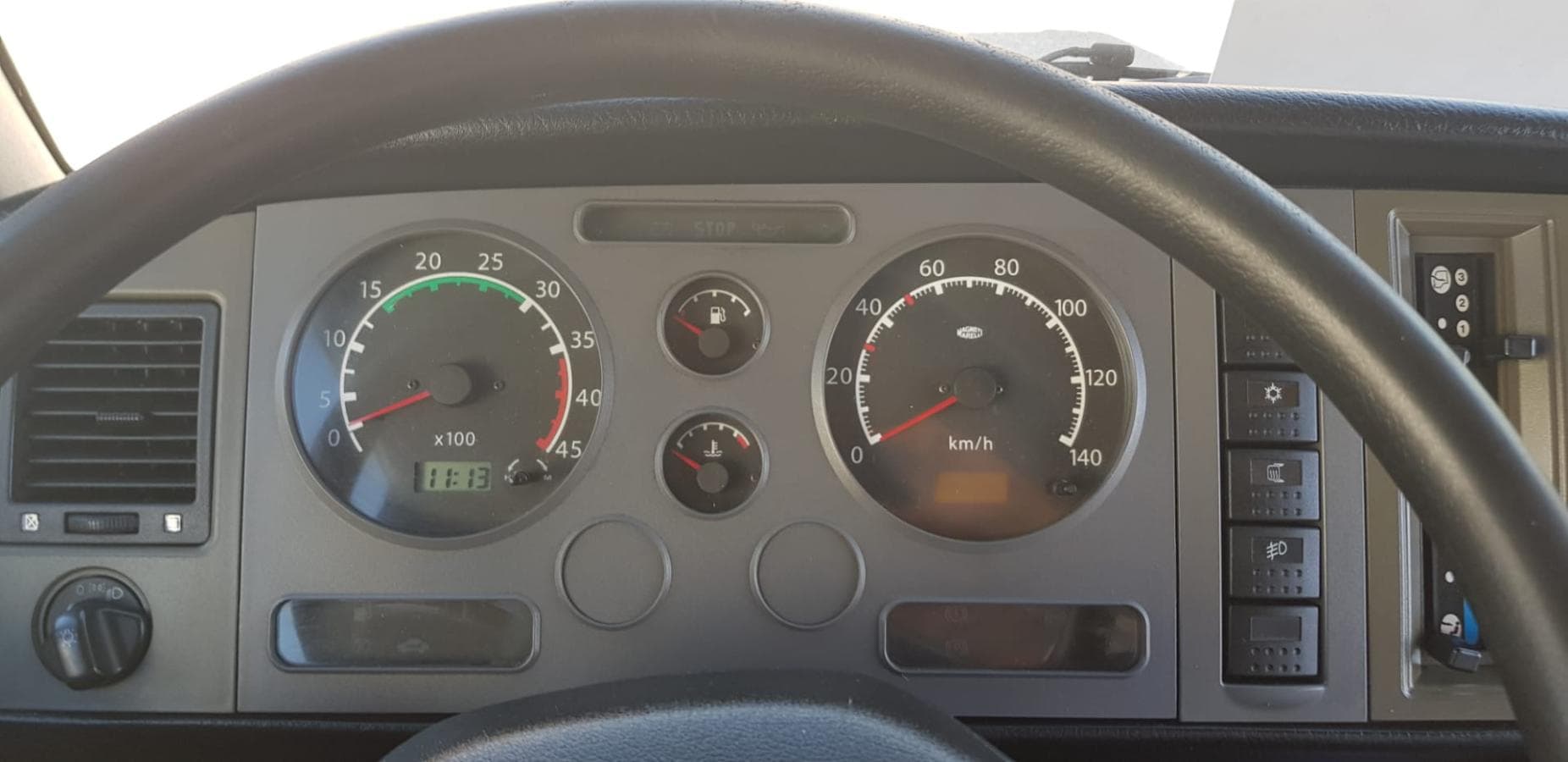 Nissan 56.15 — imagen 8