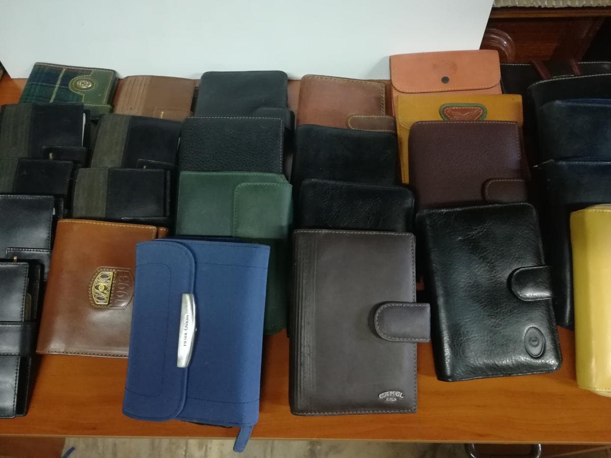 ESPANHA · Bolsas de senora y otros — image 32