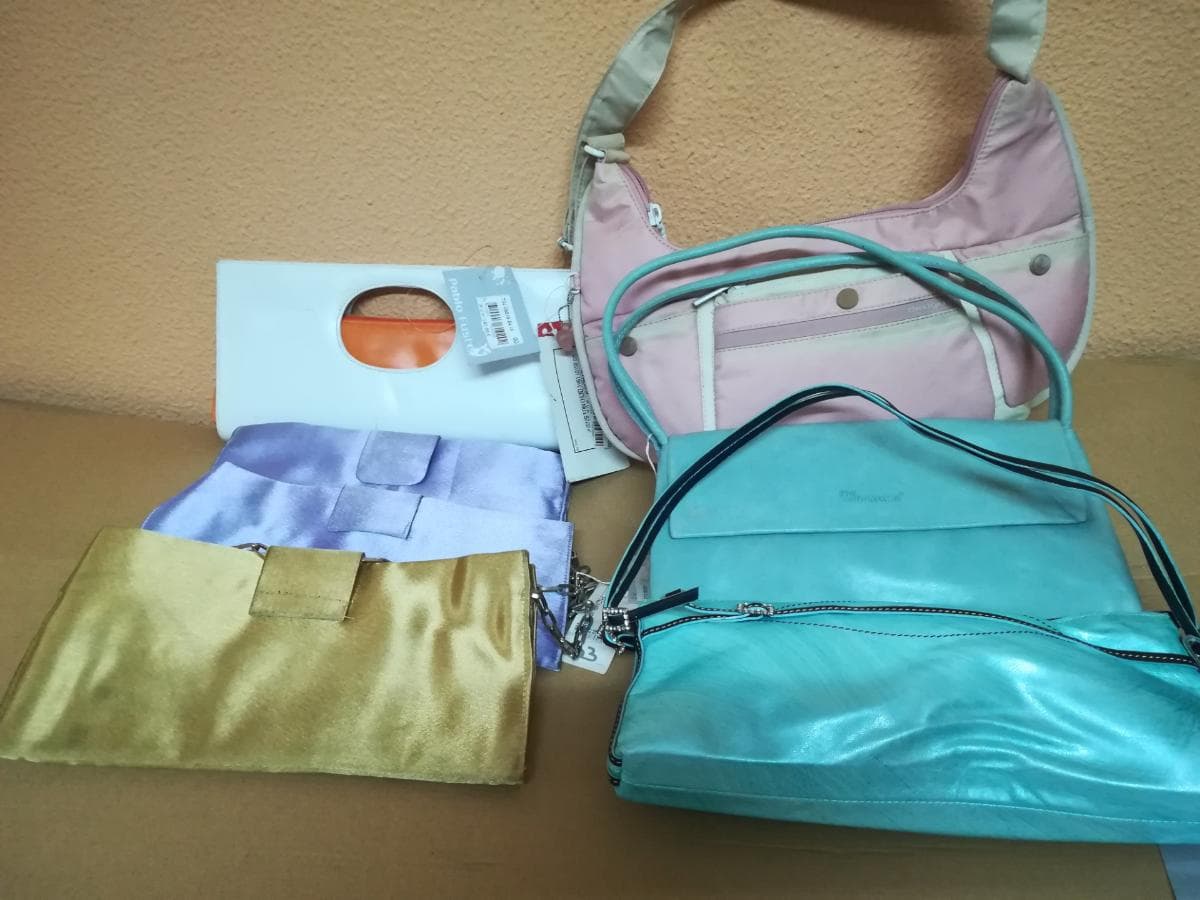 ESPANHA · Bolsas de senora y otros — image 52