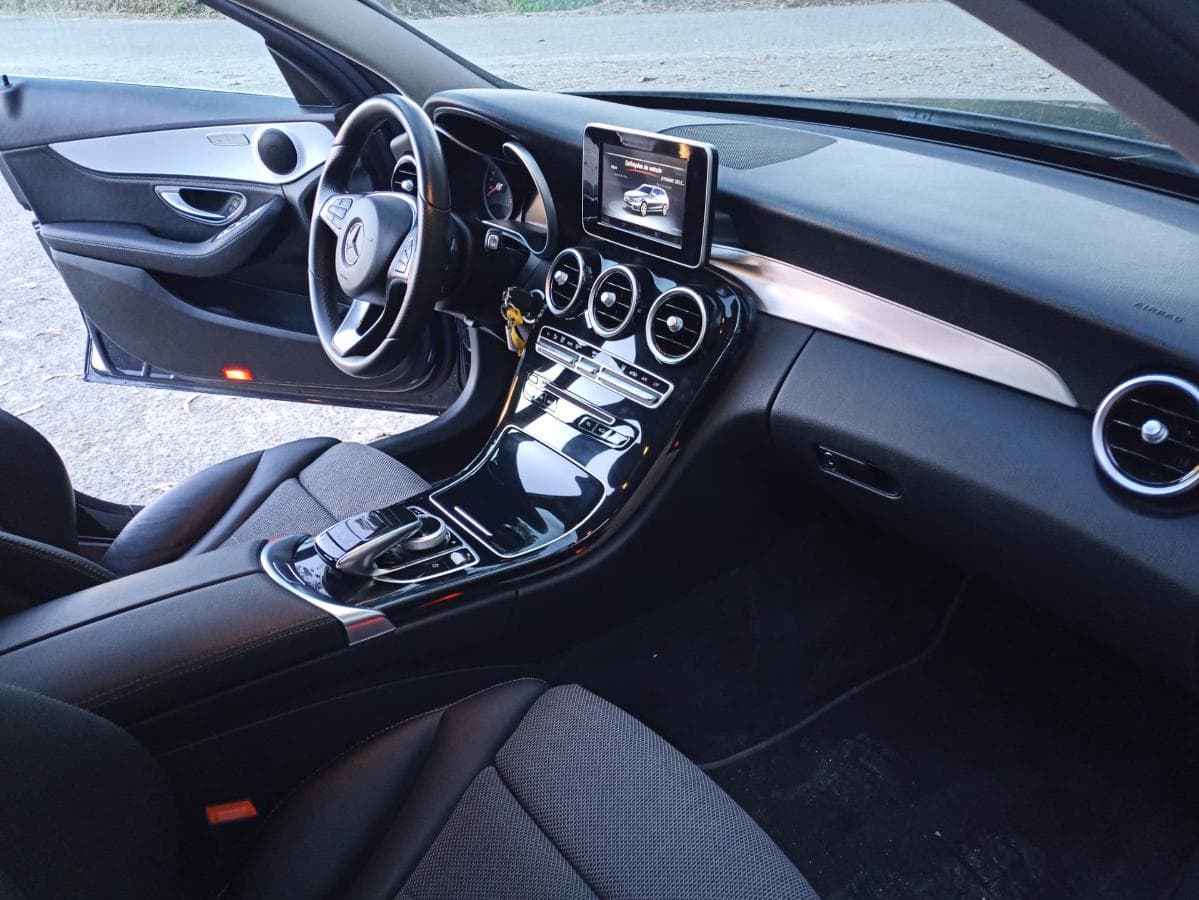 Mercedes-Benz C350 Híbrido — imagem 7