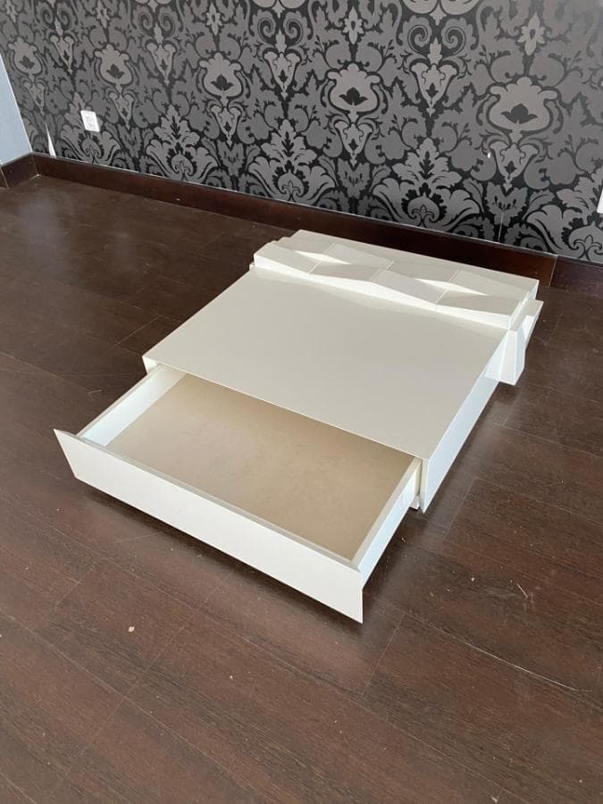 Furniture and Decor · — image 3