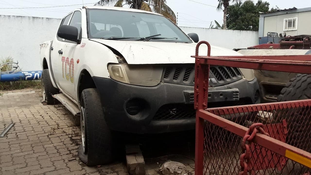 Mitsubishi L200 · — imagem 4