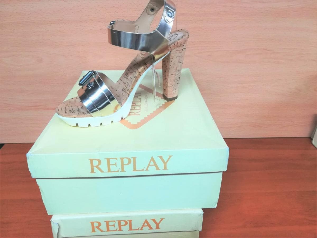 ESPANHA · Zapatos Señora e niño — image 1