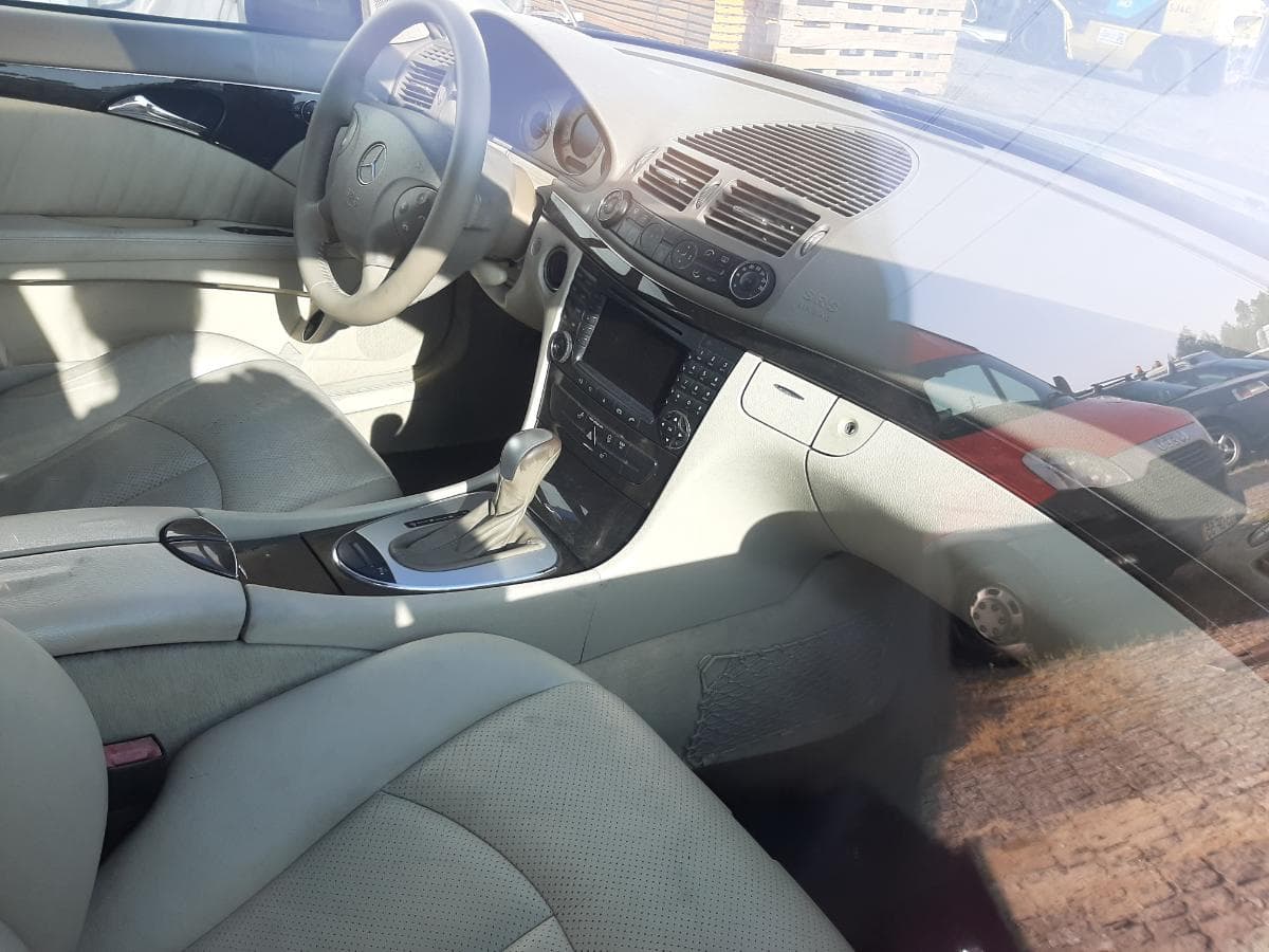 Mercedes-Benz E220 2.2 CDI · Paredes — image 10