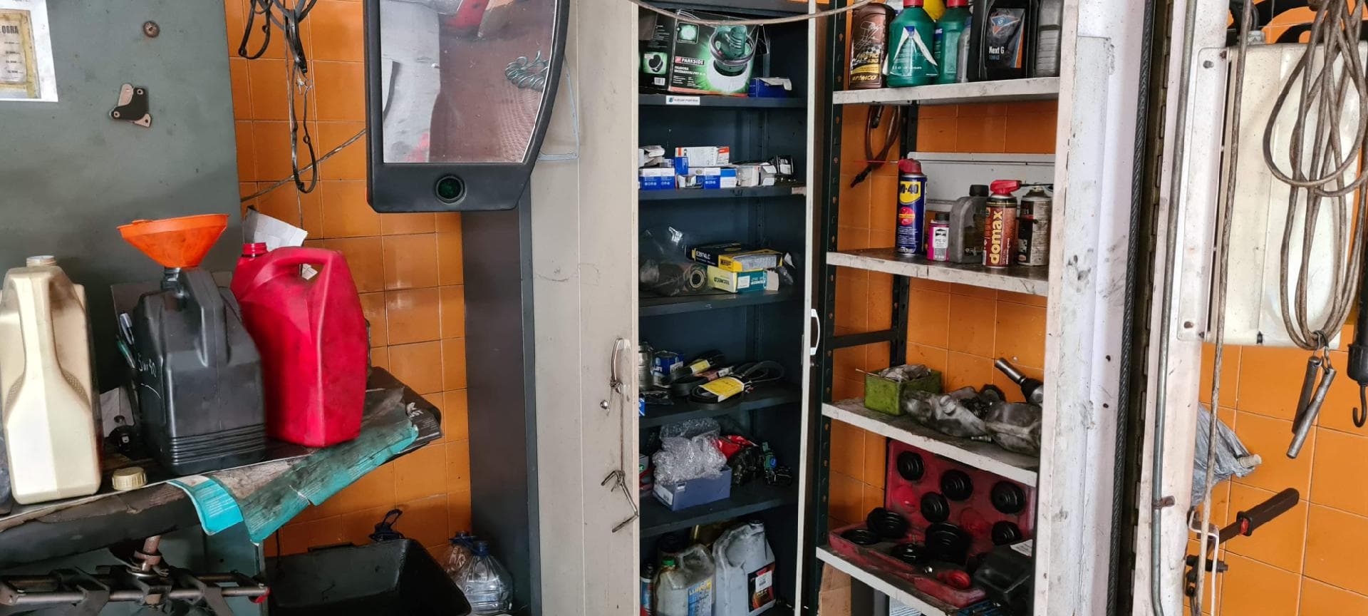 Equipamento para Oficina Automóvel e Material Diverso — imagem 6