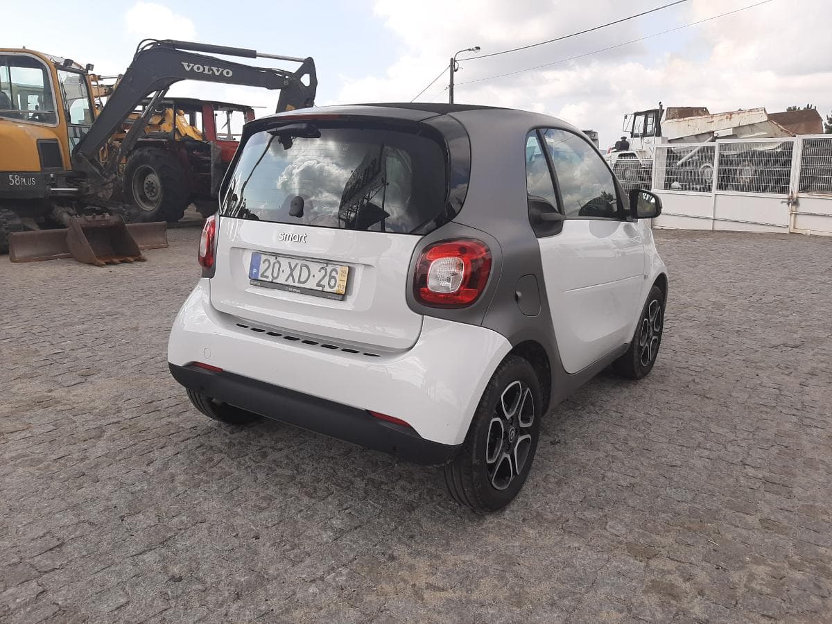 Smart For Two Coupé 0.9 · Ano 2019 — imagen 4
