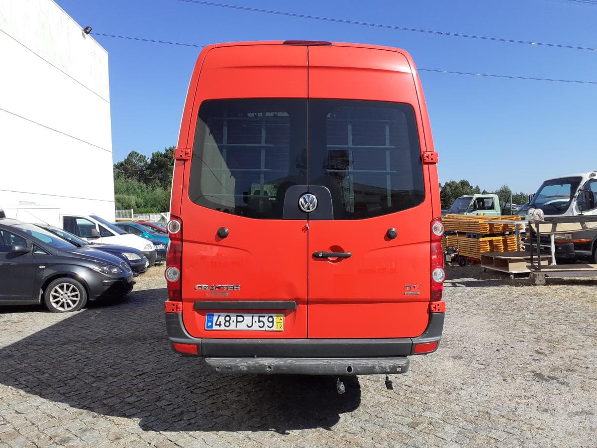 Volkswagen Crafter 2.0 TDI · Ano 2014 — image 5