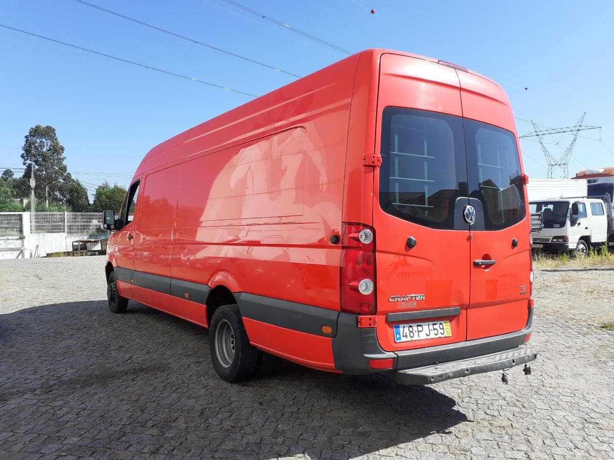Volkswagen Crafter 2.0 TDI · Ano 2014 — image 6