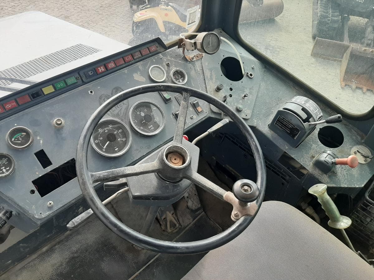 Dumper Terex TA25 — imagem 11