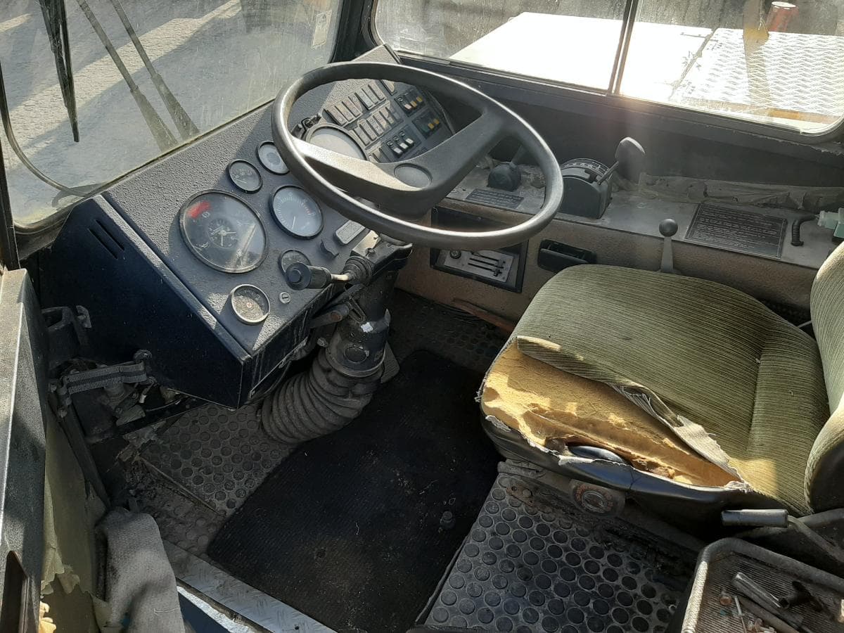 Autogrua Liebherr LTM 1025 — imagem 12