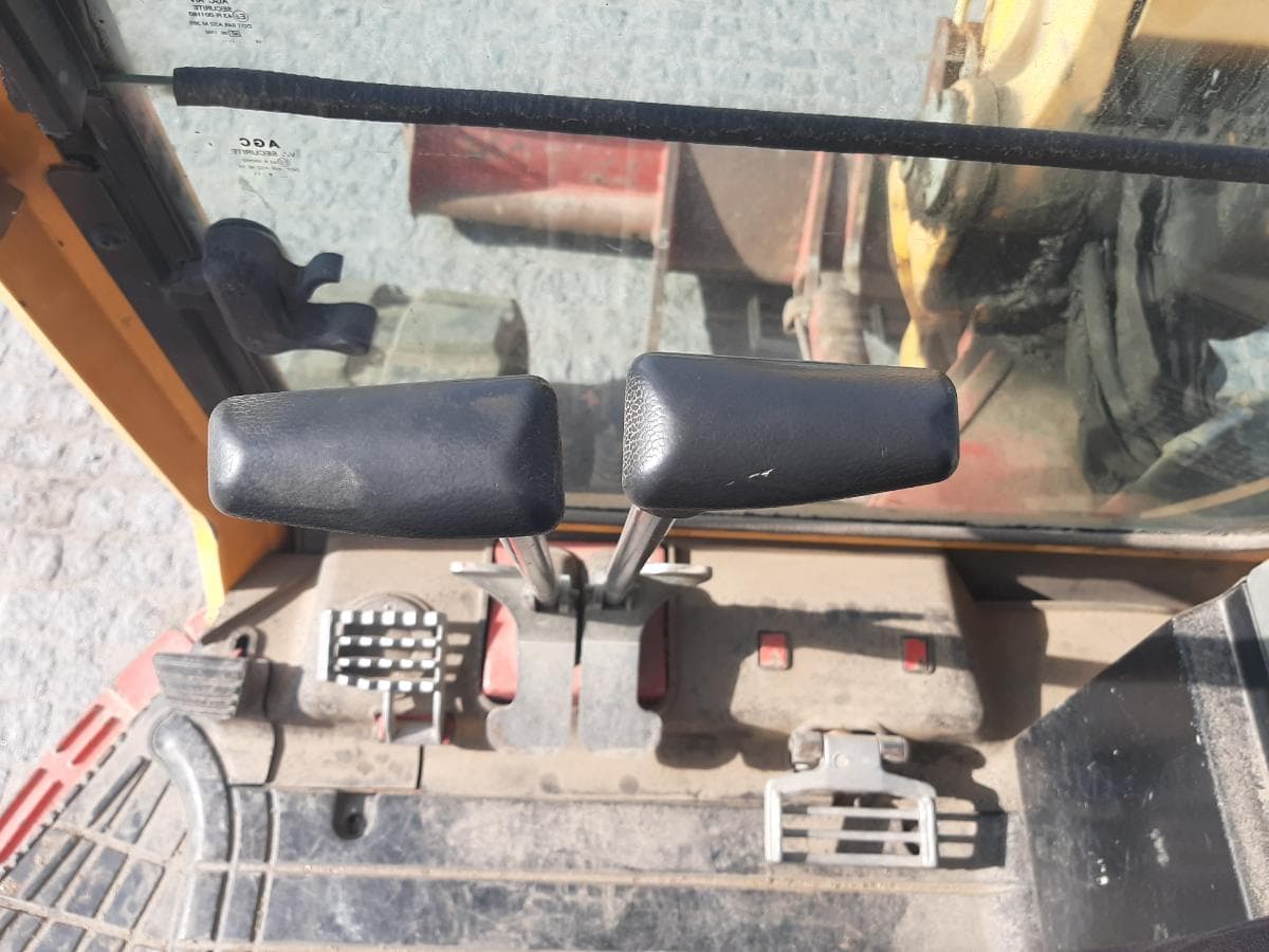 Mini Giratória Yanmar VIO50 · Ano 2011 — imagem 12