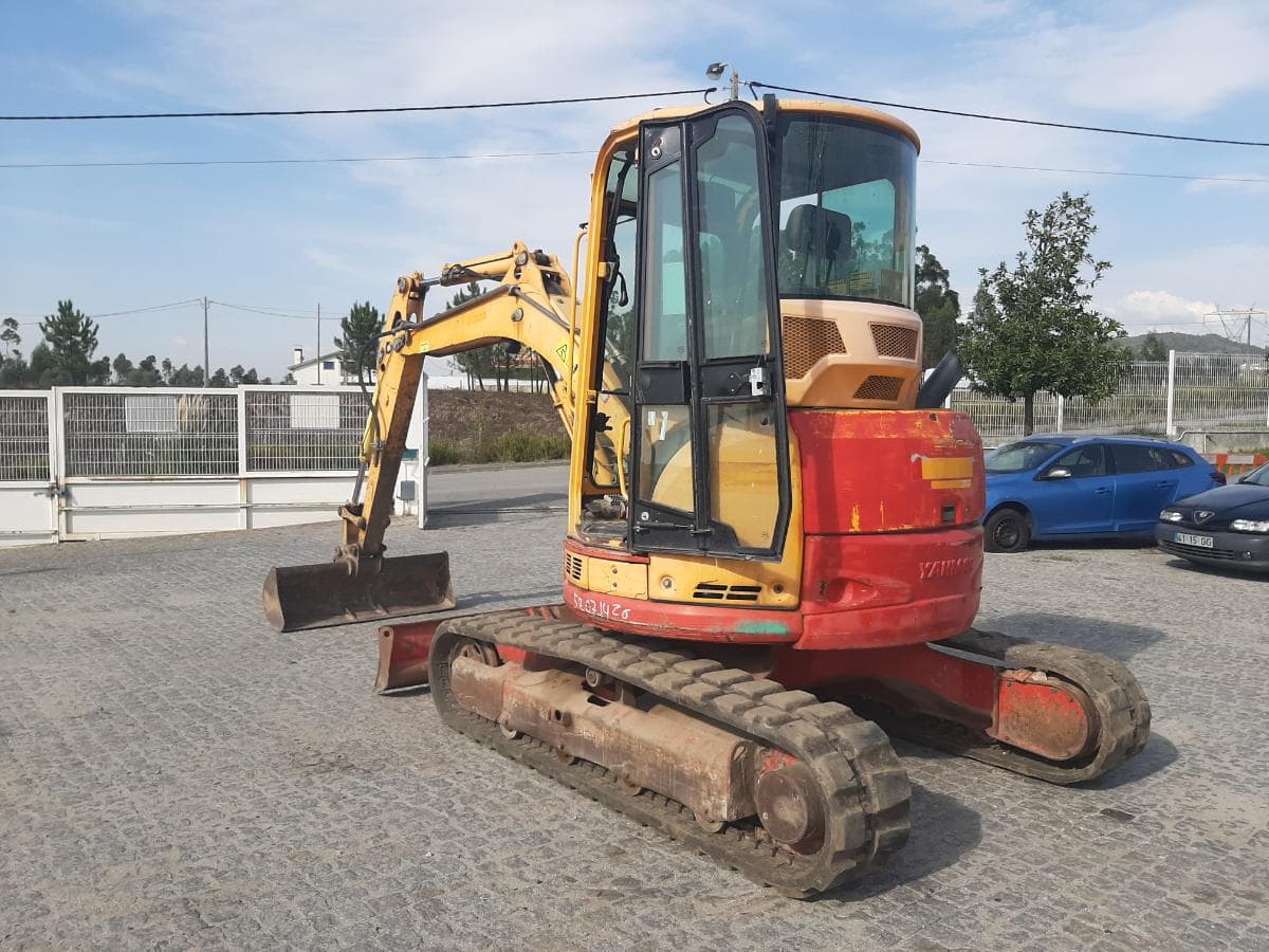 Mini Giratória Yanmar VIO50 · Ano 2011 — imagem 5