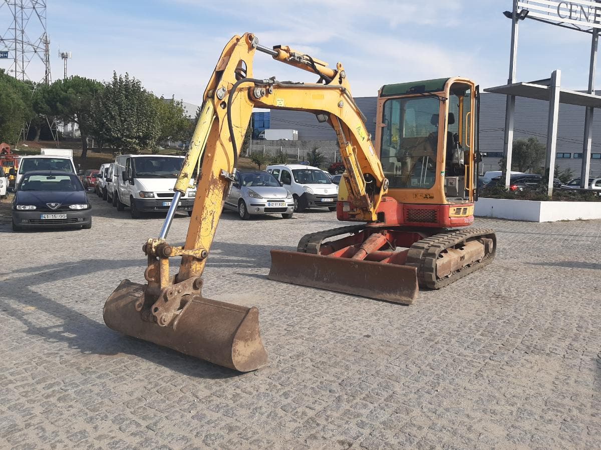 Mini Giratória Yanmar VIO50 · Ano 2011 — imagem 2