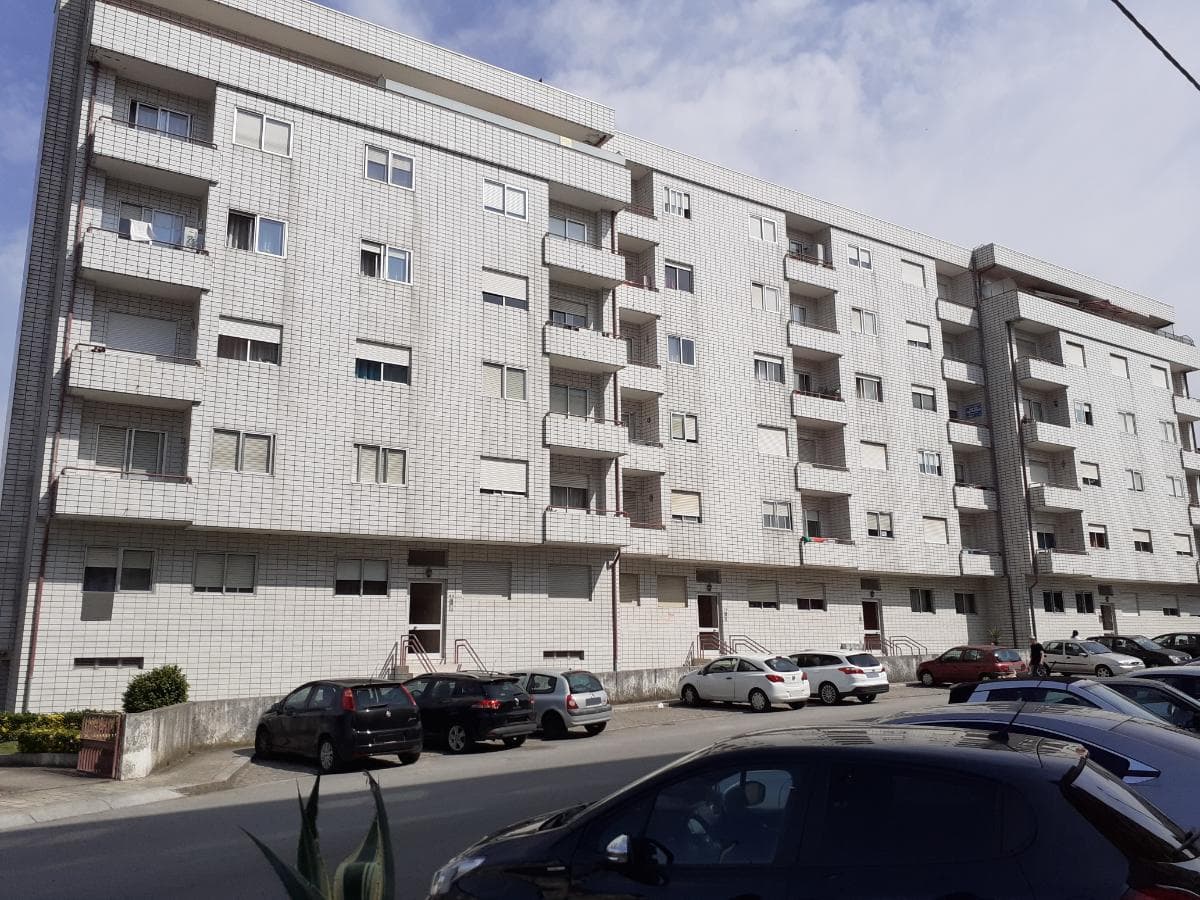 Apartamento T2 · Rio Tinto — imagem 1