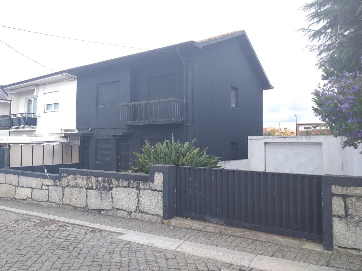 Andar Moradia V1 + Escritório · Gondomar — image 1