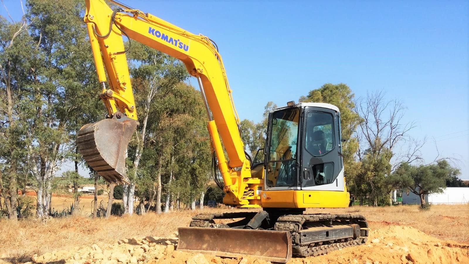ESPANHA · Mini excavadora Komatsu PC 78 MR