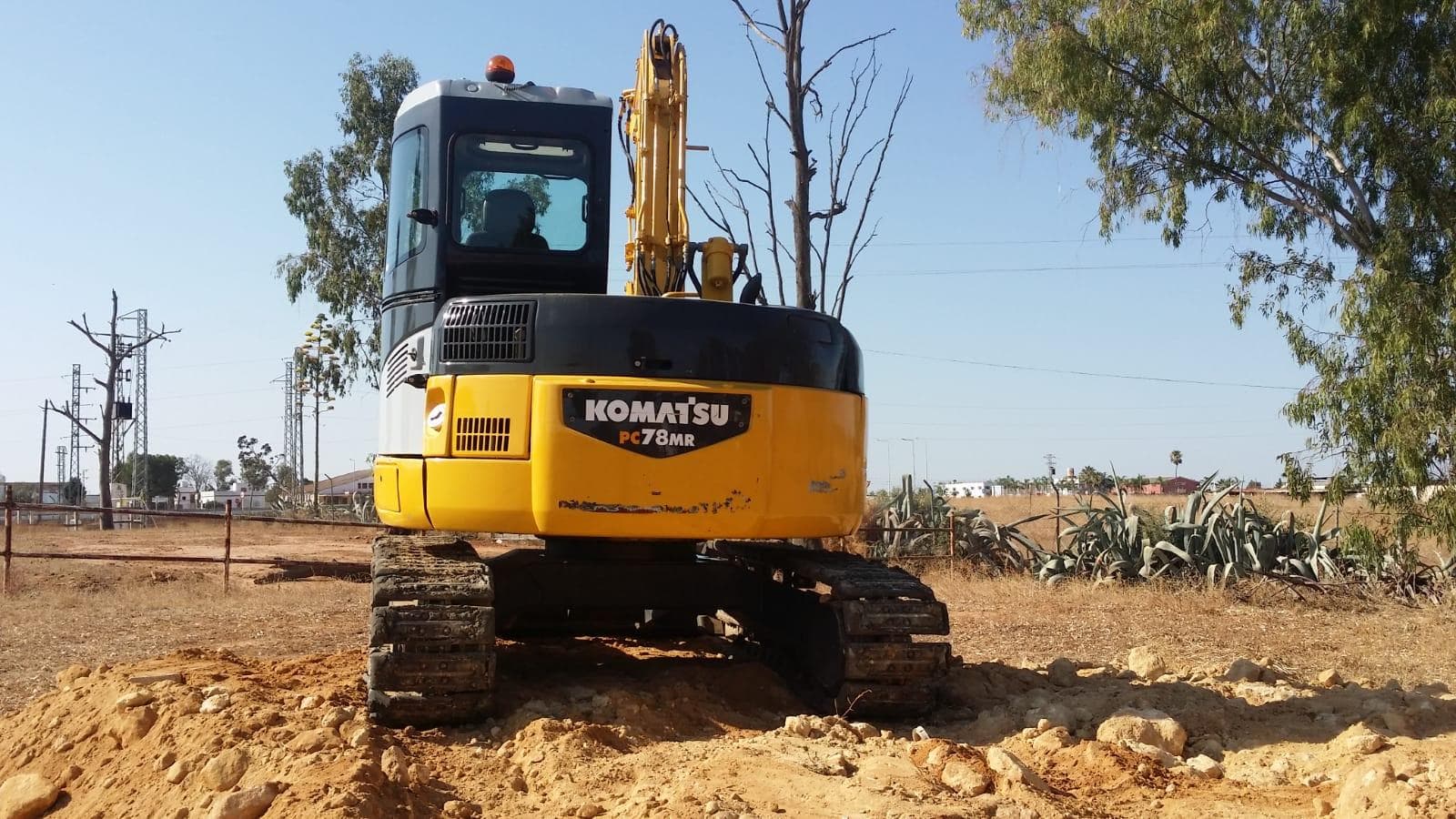 ESPANHA · Mini excavadora Komatsu PC 78 MR — imagen 11