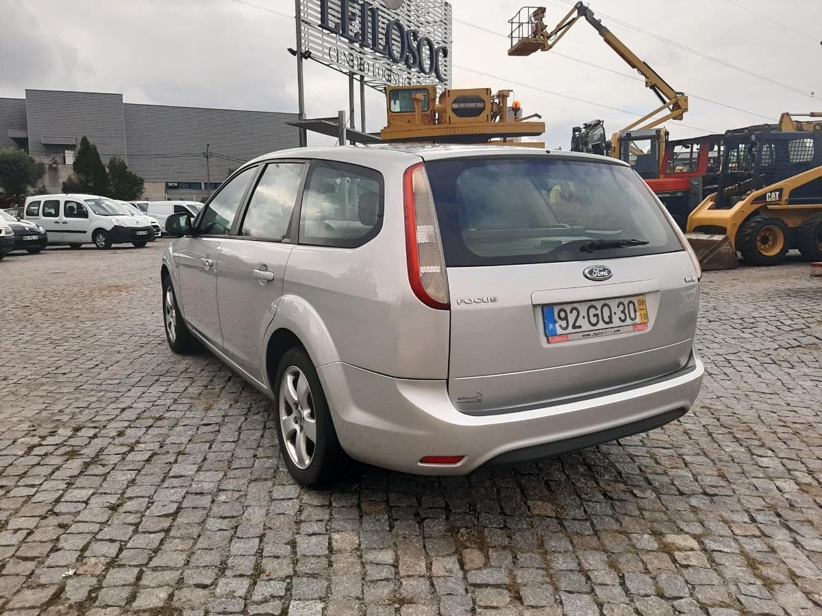 Ford Focus 1.6 TDCI · Ano 2008 — imagen 6