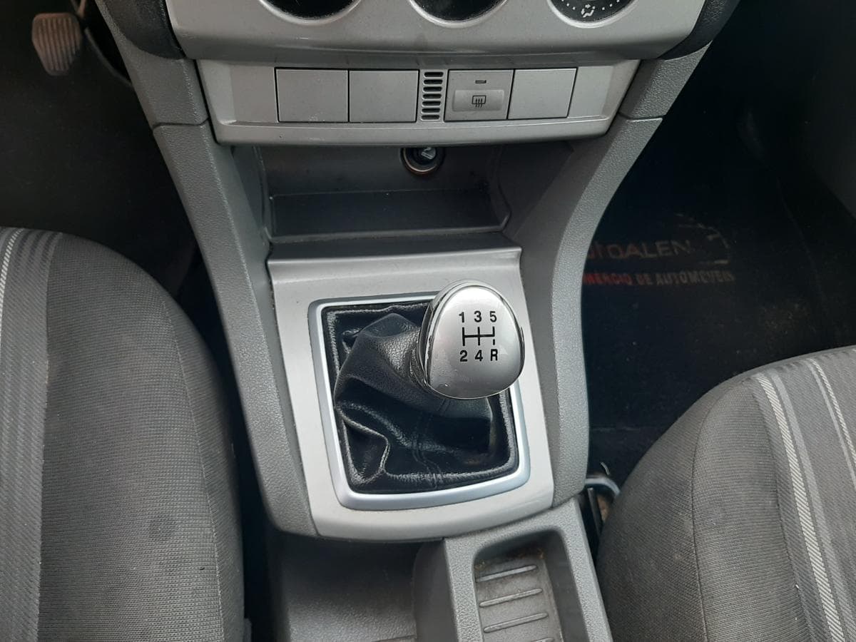 Ford Focus 1.6 TDCI · Ano 2008 — imagen 17