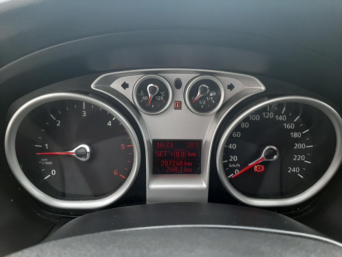 Ford Focus 1.6 TDCI · Ano 2008 — imagen 20