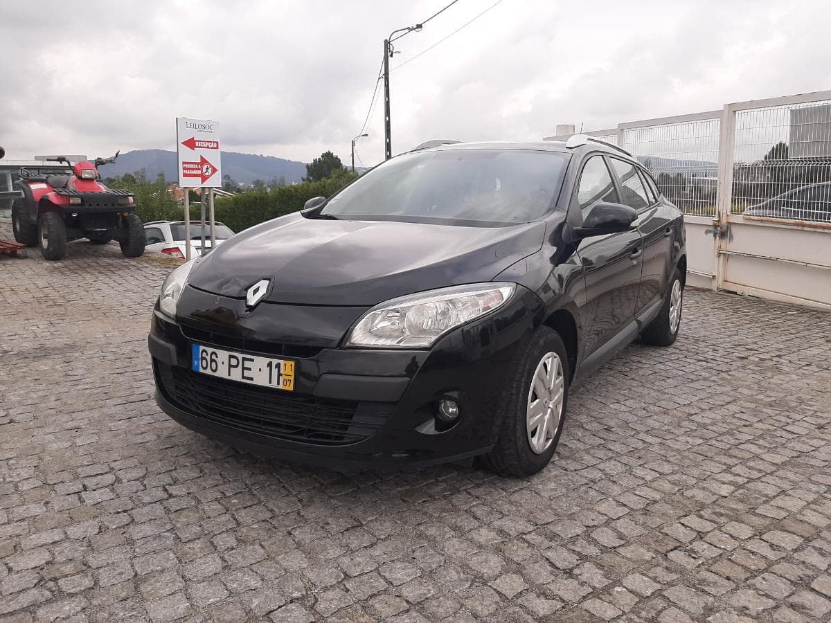 Renault Mégane 1.5 DCI · Ano 2011 — imagen 3