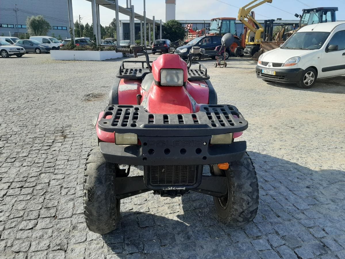 Moto 4 Polaris · Ano 1999 — imagem 2