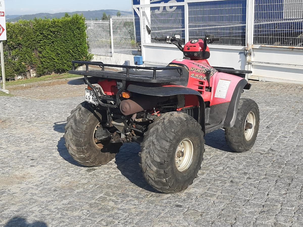 Moto 4 Polaris · Ano 1999 — imagem 4