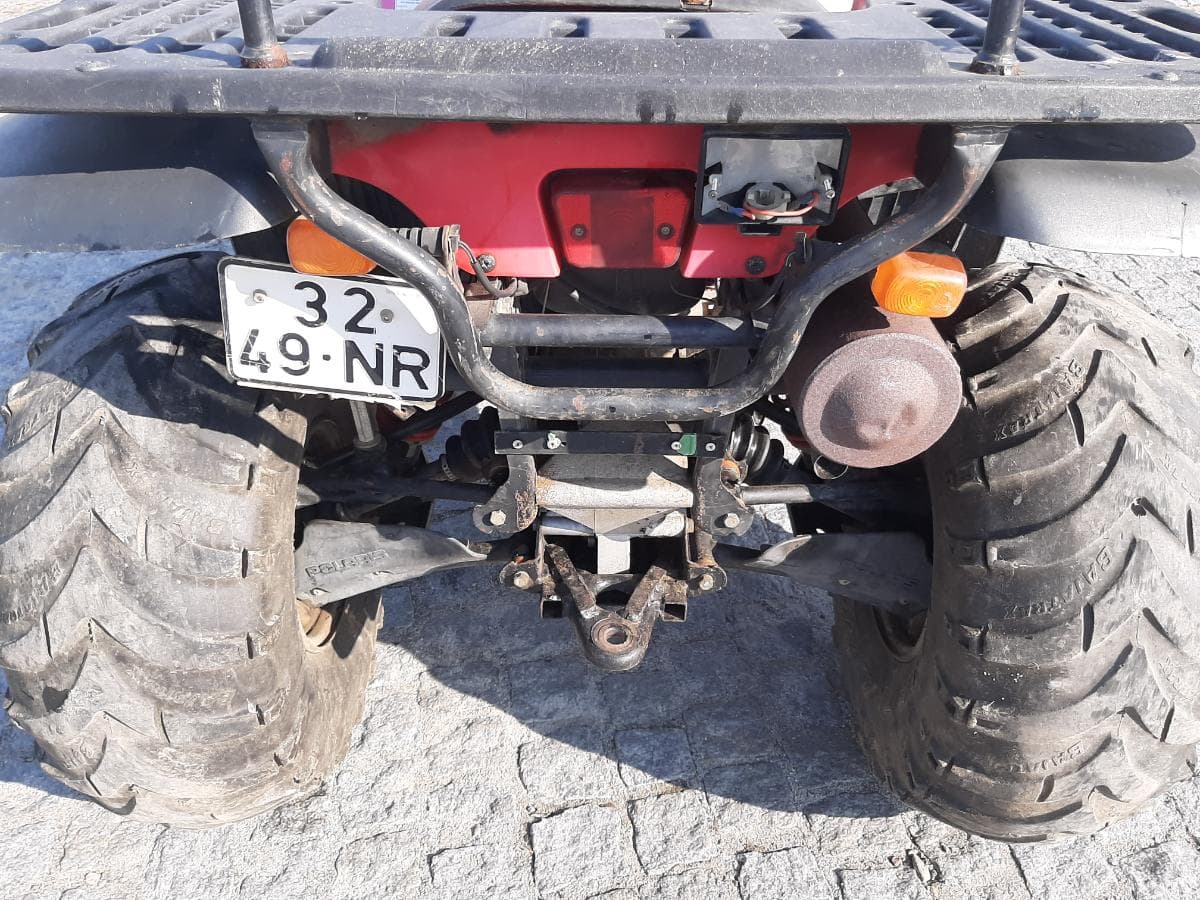 Moto 4 Polaris · Ano 1999 — imagem 9