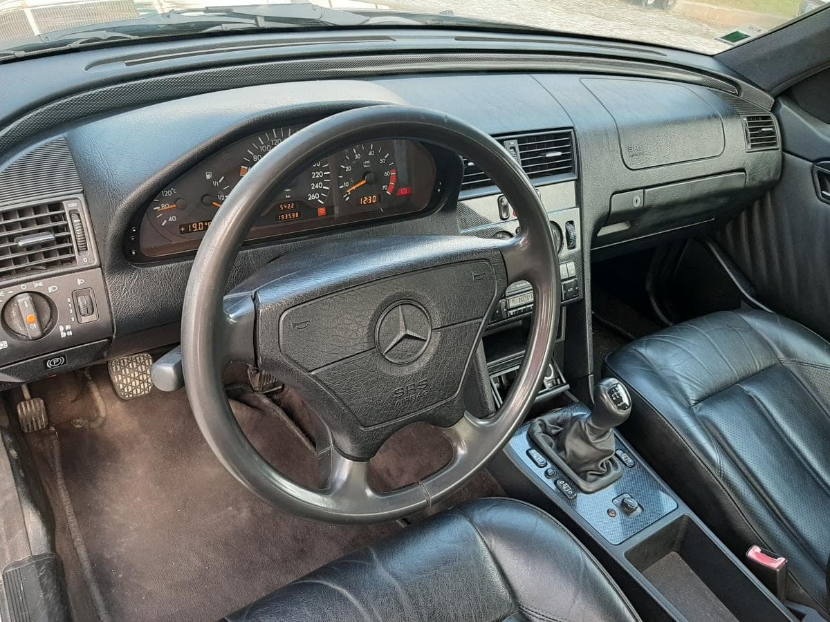 Mercedes-Benz C200 Kompressor · Ano 1996 — imagem 11