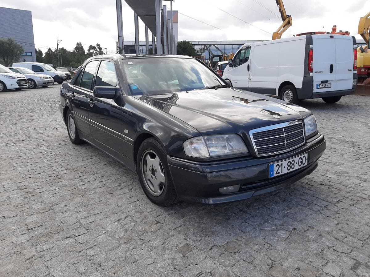 Mercedes-Benz C200 Kompressor · Ano 1996 — imagem 1