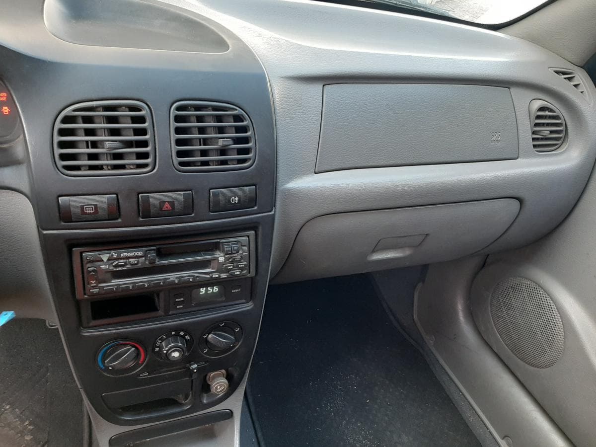 Kia Rio 1.3 · Ano 2001 — imagem 11