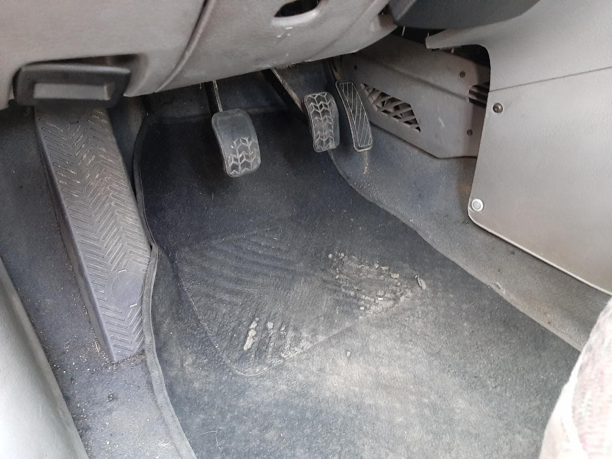 Kia Rio 1.3 · Ano 2001 — imagem 14