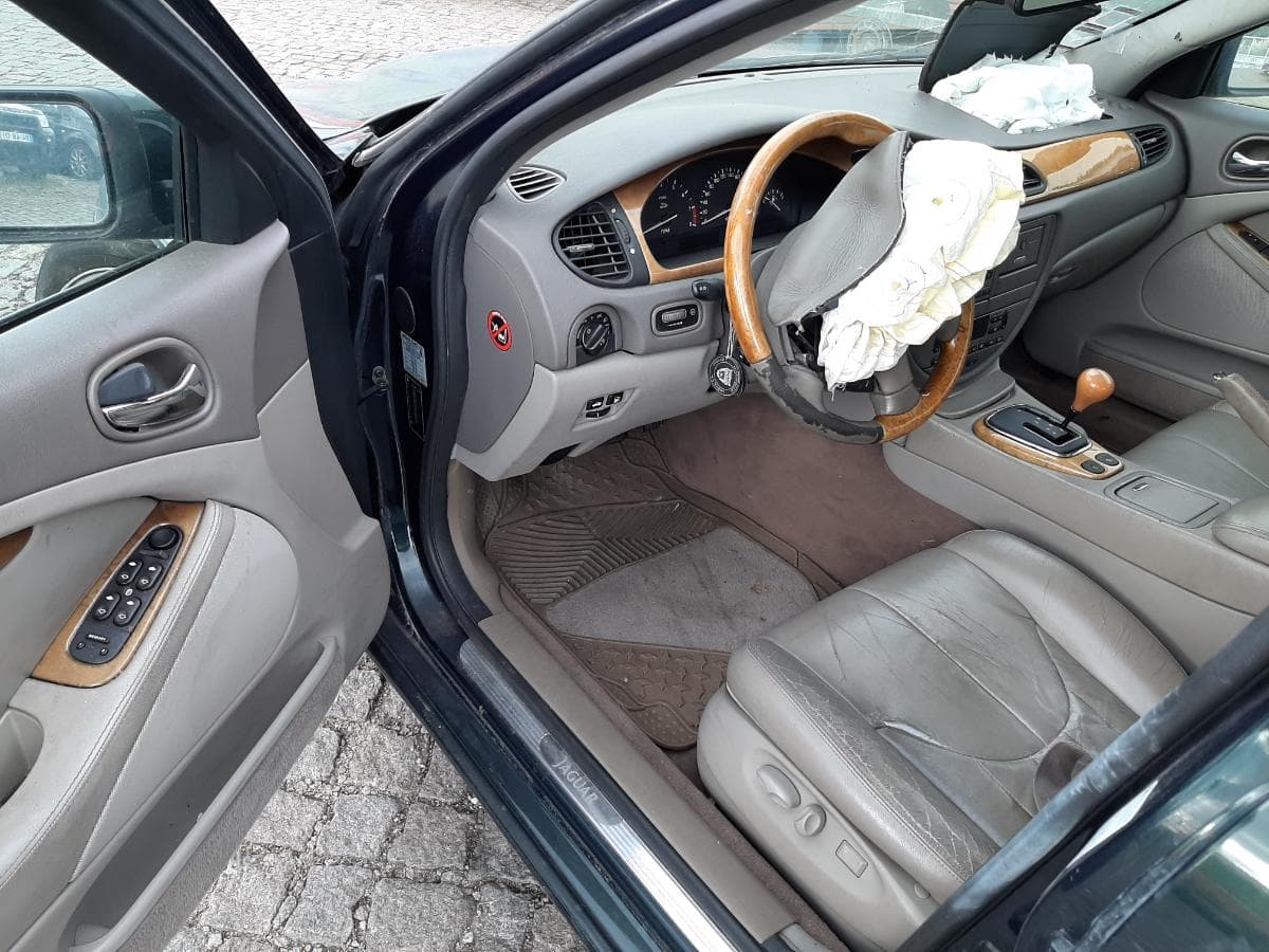 Jaguar S-Type 3.0 ·Ano 1999 — imagem 15