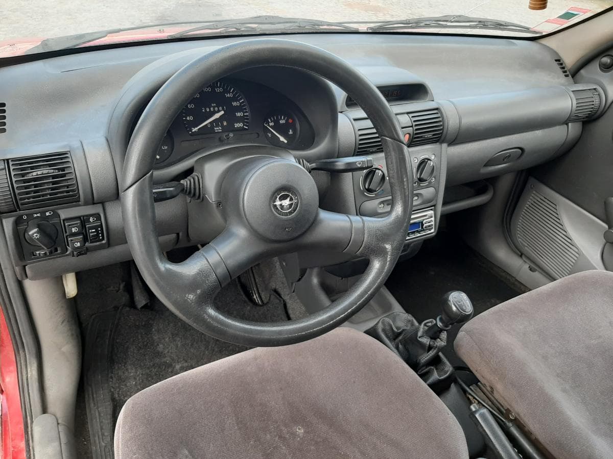 Opel Corsa B 1.5D · Ano 1995 — imagem 12