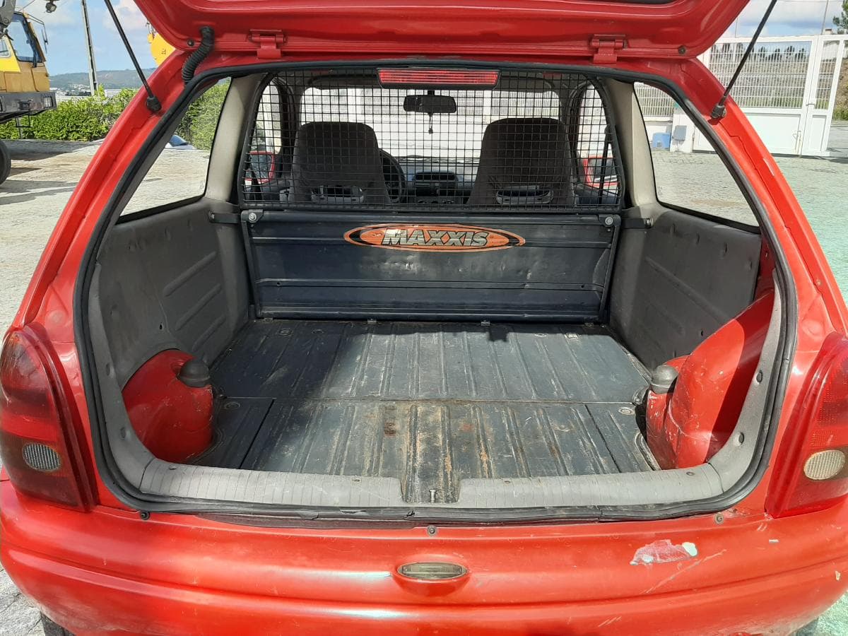 Opel Corsa B 1.5D · Ano 1995 — imagem 8