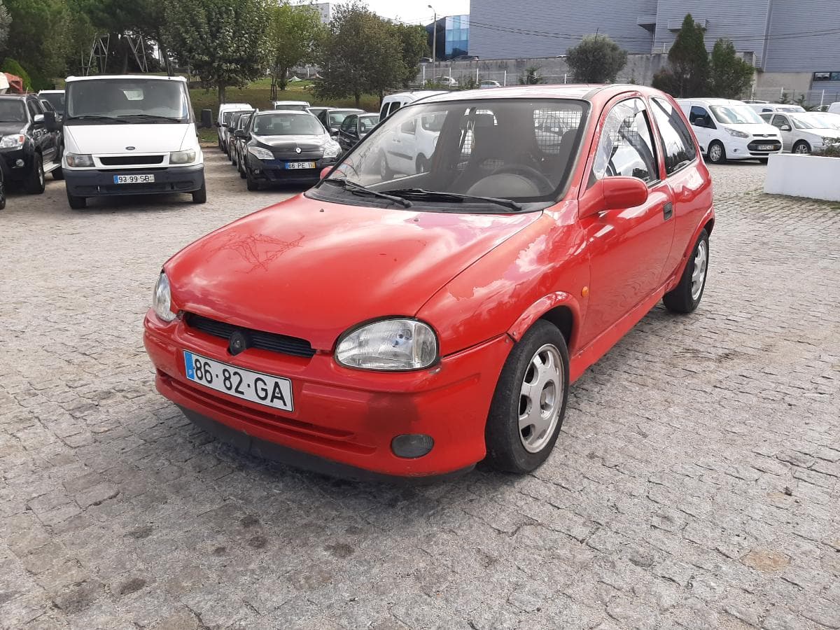 Opel Corsa B 1.5D · Ano 1995 — imagem 3