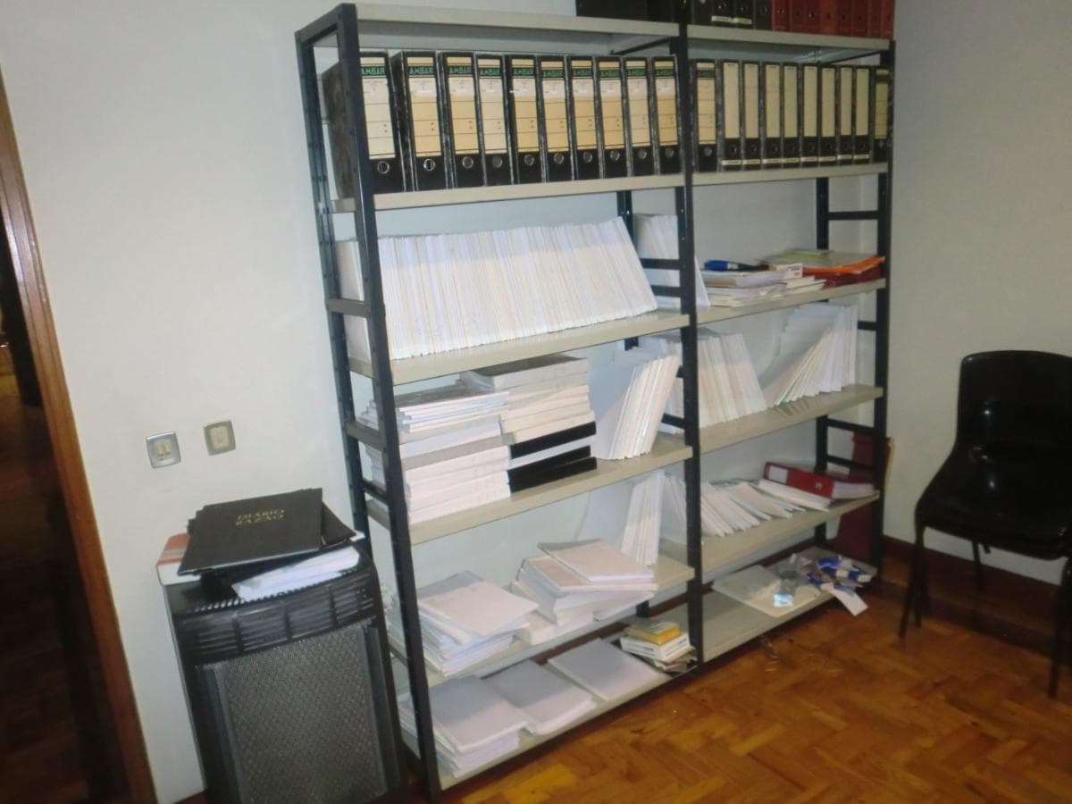 Equipamento Informático e de Escritório — imagem 12