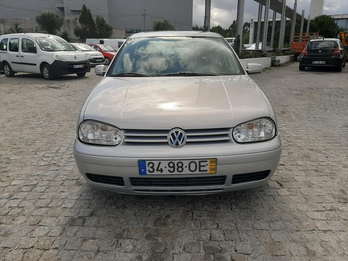 Volkswagen Golf 1.9 TDI · Ano 1999 — image 2