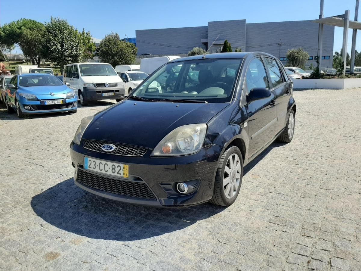 Ford Fiesta 1.2 16V · Ano 2006 — imagem 3