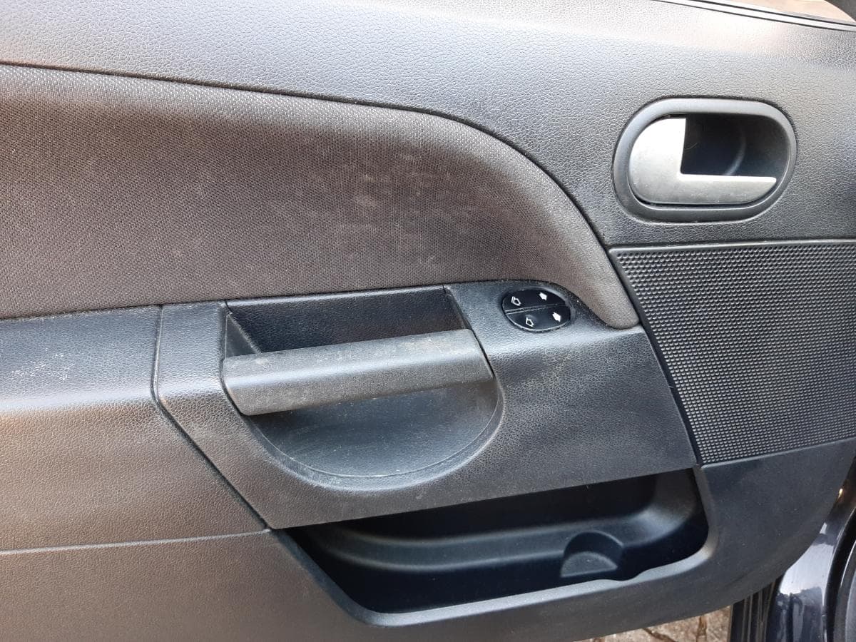 Ford Fiesta 1.2 16V · Ano 2006 — imagem 20