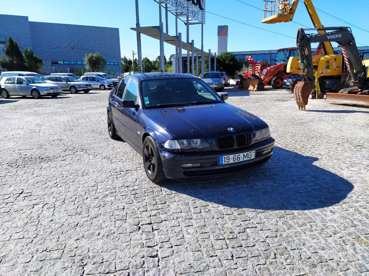 BMW 320D · Ano 1998 — image 1