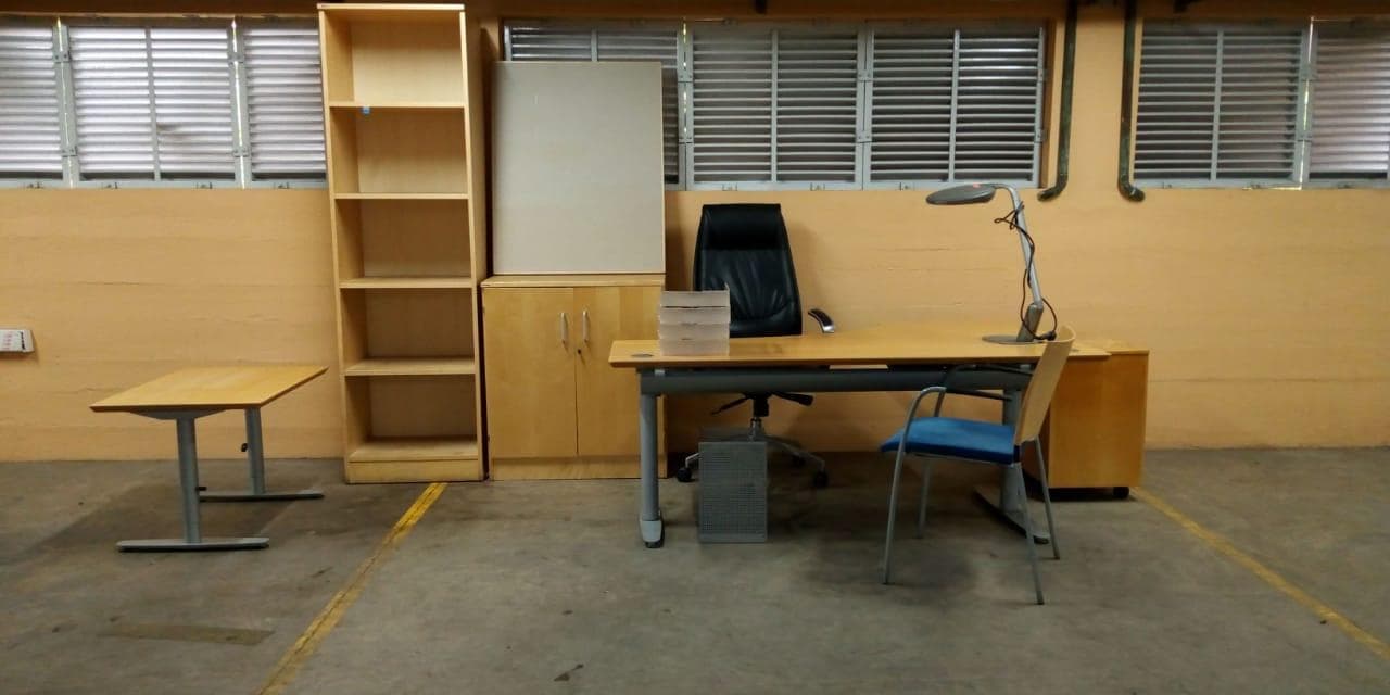 Móveis de Escritório  · — image 2