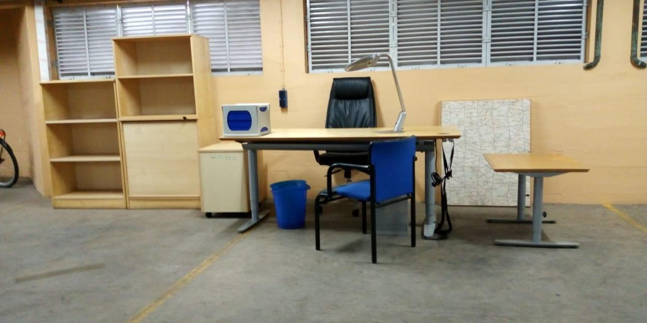 Móveis de Escritório  · — image 2