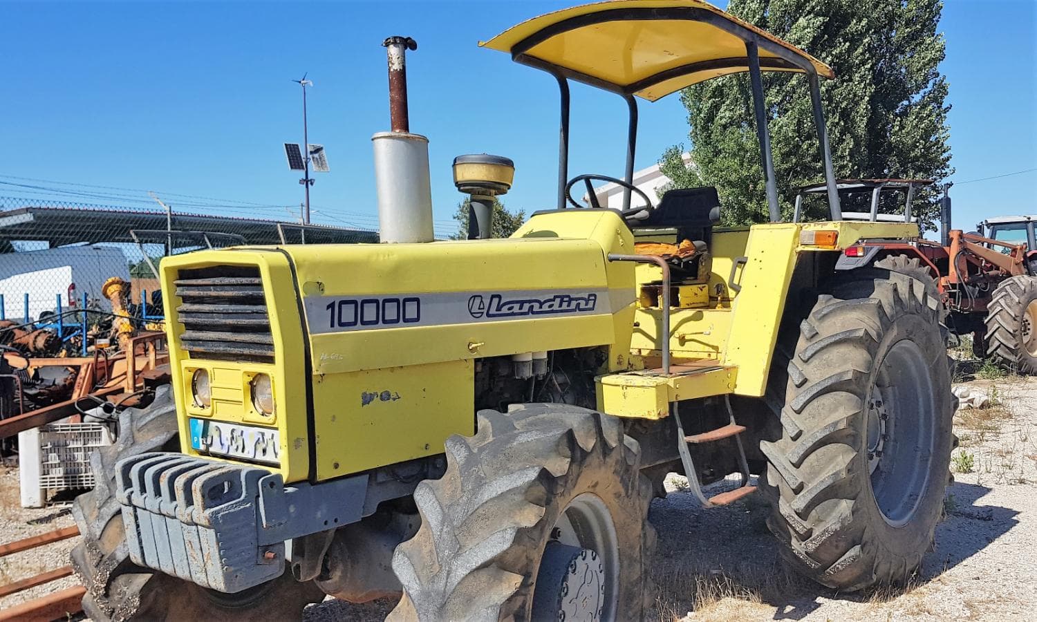 Tractor agrícola — imagen 1