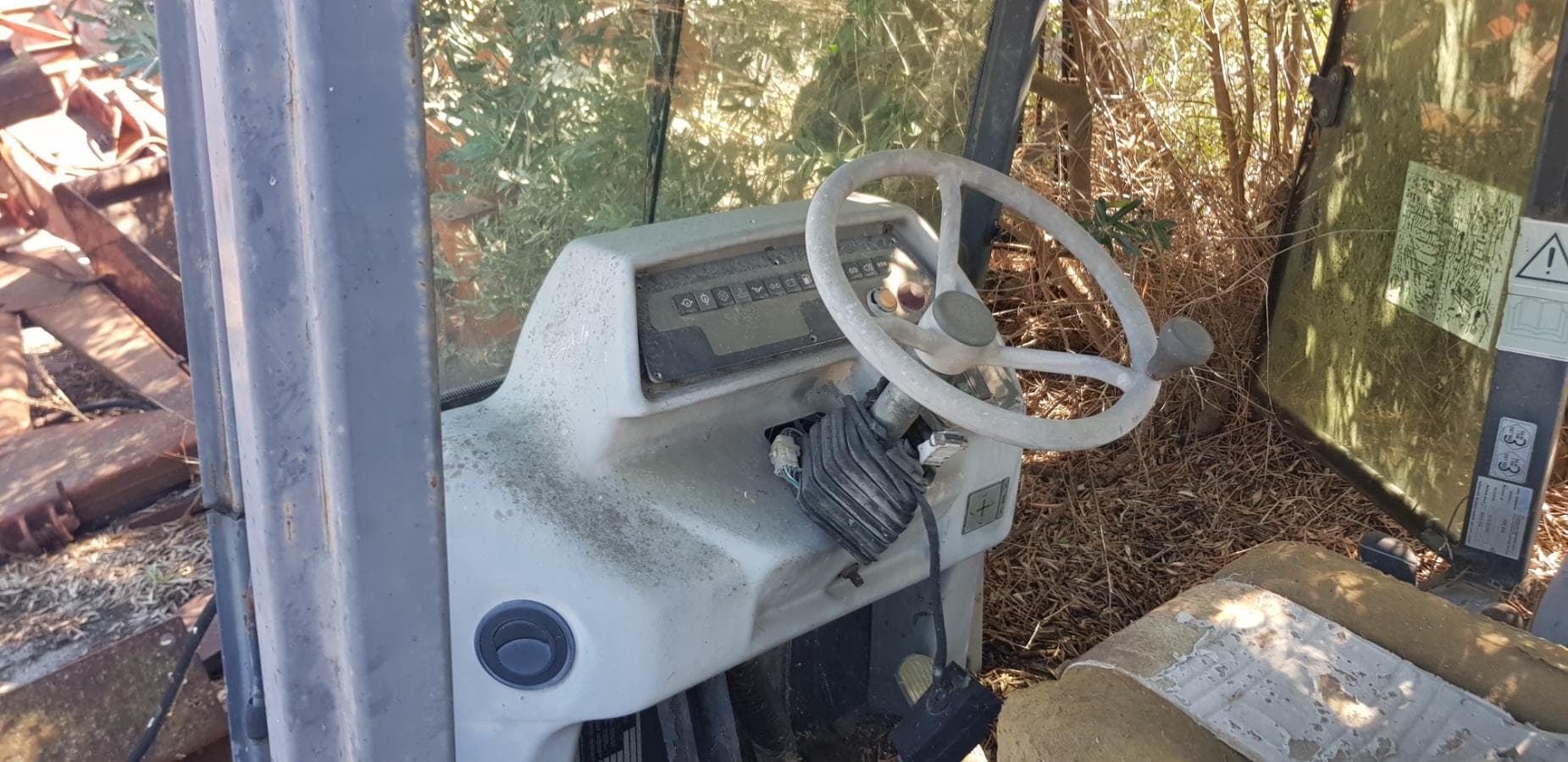 Cabina Komatsu — imagen 5