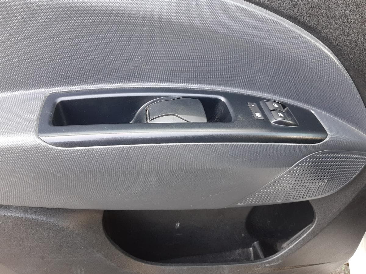 Fiat Doblo 1.3 D Multijet · Ano 2015 — imagem 17